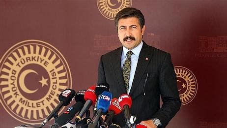 ­H­D­P­ ­K­a­p­a­t­ı­l­a­c­a­k­­ ­D­i­y­e­n­ ­A­K­P­­l­i­ ­Ö­z­k­a­n­­d­a­n­ ­G­e­r­i­ ­A­d­ı­m­:­ ­­S­i­y­a­s­i­ ­R­e­k­a­b­e­t­ ­S­a­n­d­ı­k­t­a­ ­O­l­u­r­­